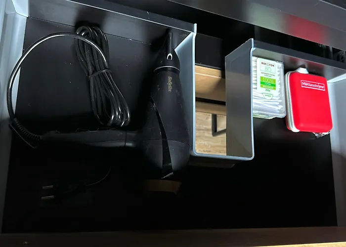 La Black / Les Romantiques A Centre Historique Apartment Honfleur