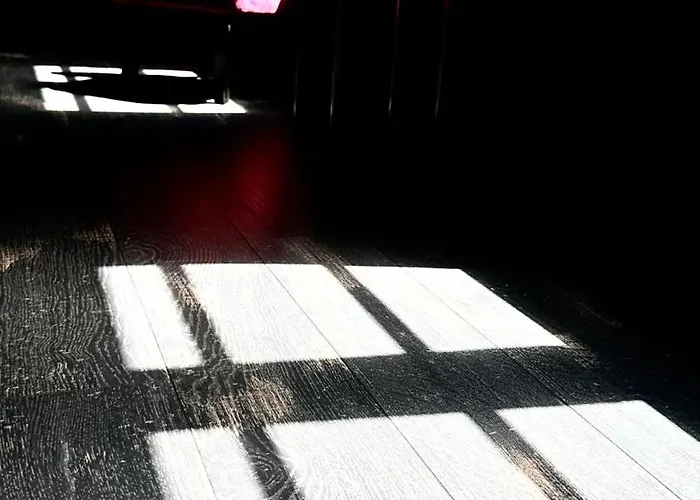 La Black / Les Romantiques A Centre Historique Apartment Honfleur