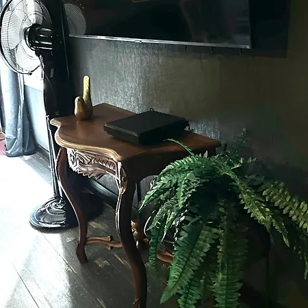 Apartamento La Black / Les Romantiques à Centre Historique *