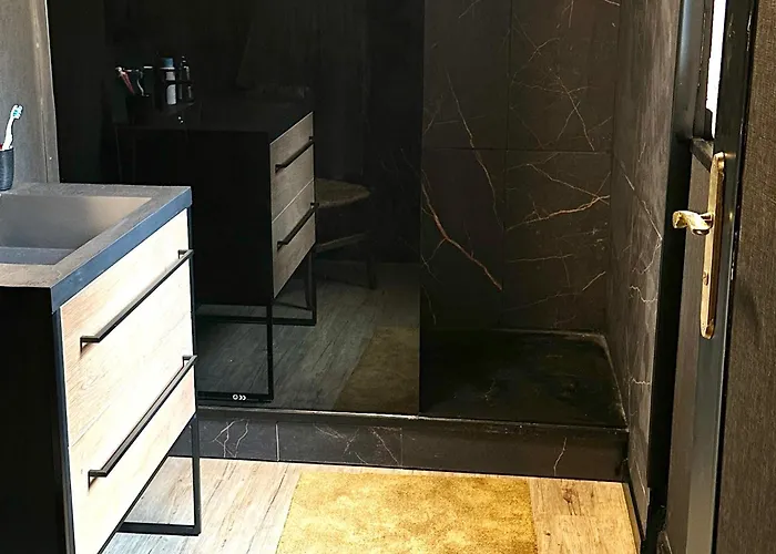 Appartement La Black / Les Romantiques à Centre Historique *